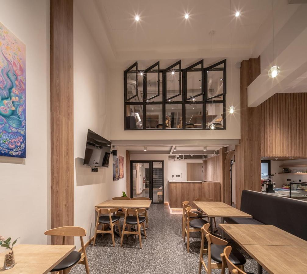 Zen Master Hotel Бангкок Экстерьер фото
